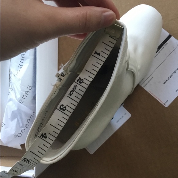 1 LEFT !! WALK MY WAY CHUNKY WHITE BOOTIES - Picture 10 of 10